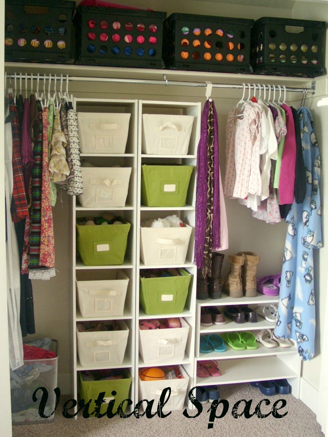 twobutterflies: An Organized Kids Closet