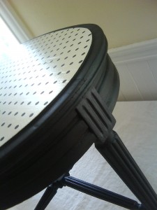 polka dot table