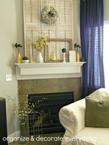 Easter-y mantel10.1