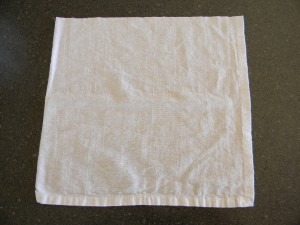 Hello Cloth Napkins - Organize and Decorate Everything