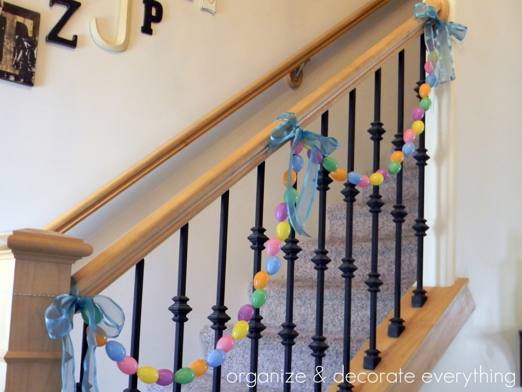 egg garland5text