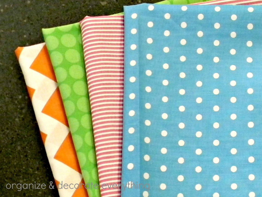 The Easiest Pillow Cover Ever - Organize and Decorate Everything