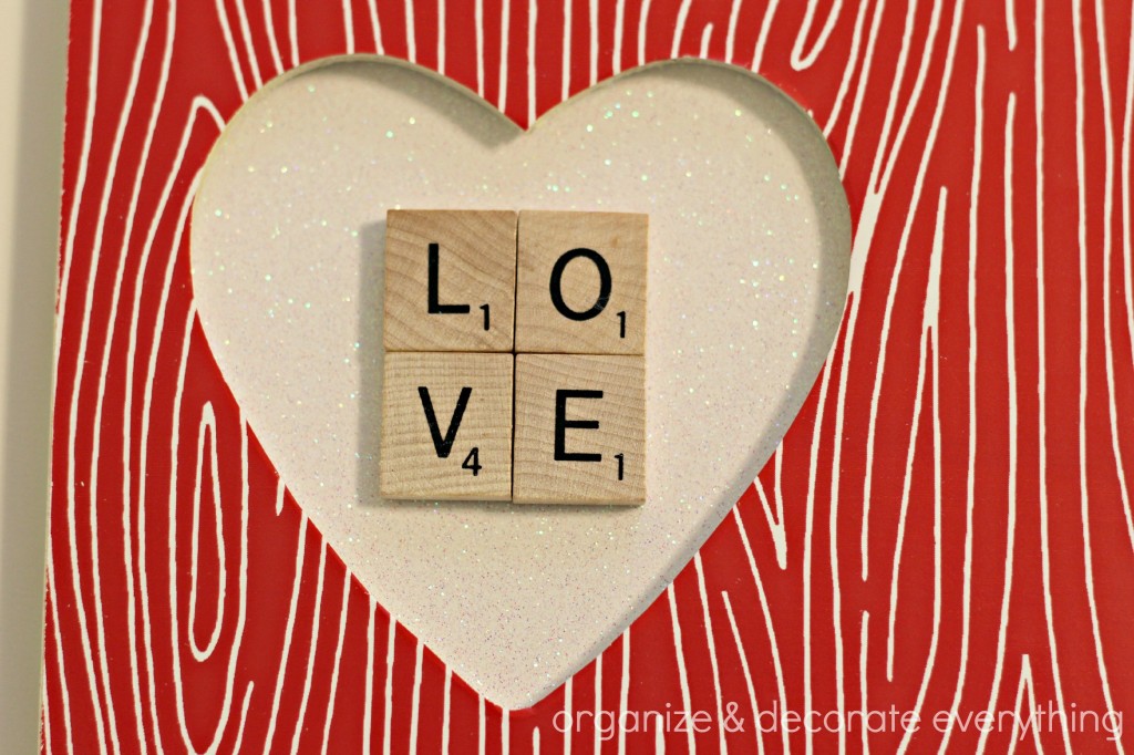 wood grain heart frame 9.1