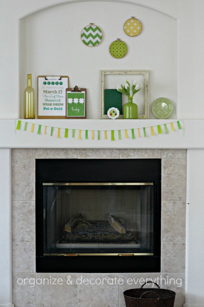 Green & Yellow St. Patrick's Day Mantel 2.1