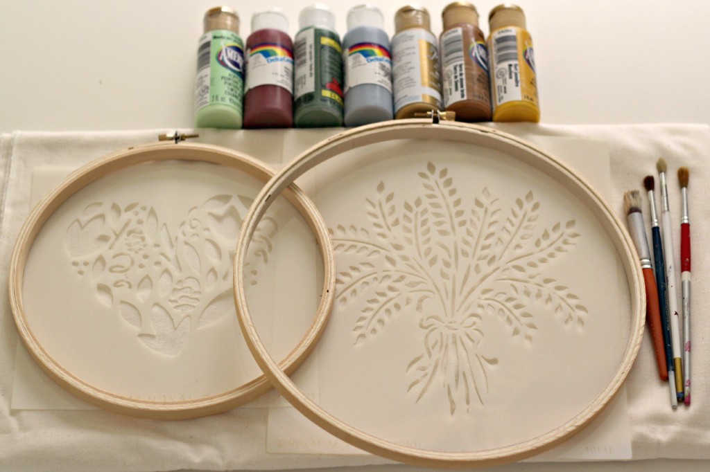 Stenciled Hoop Art 11