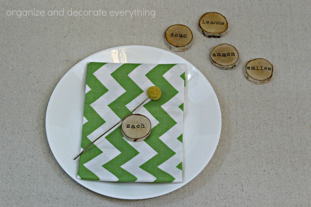 Wood Slice Place Cards 4.1