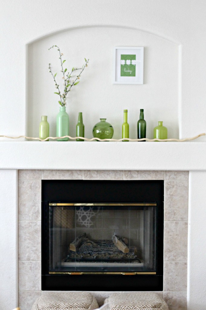 Simple St. Patrick's Day Mantel 4