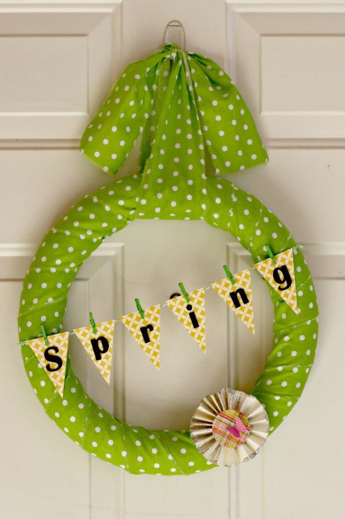 polka dot Spring wreath 2