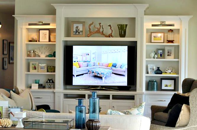 My Best Tips to Organize Built-Ins