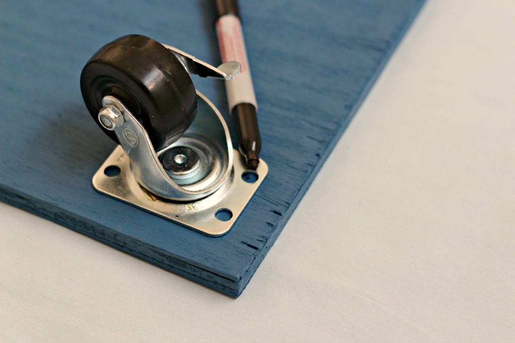 Crate Table marking wheels