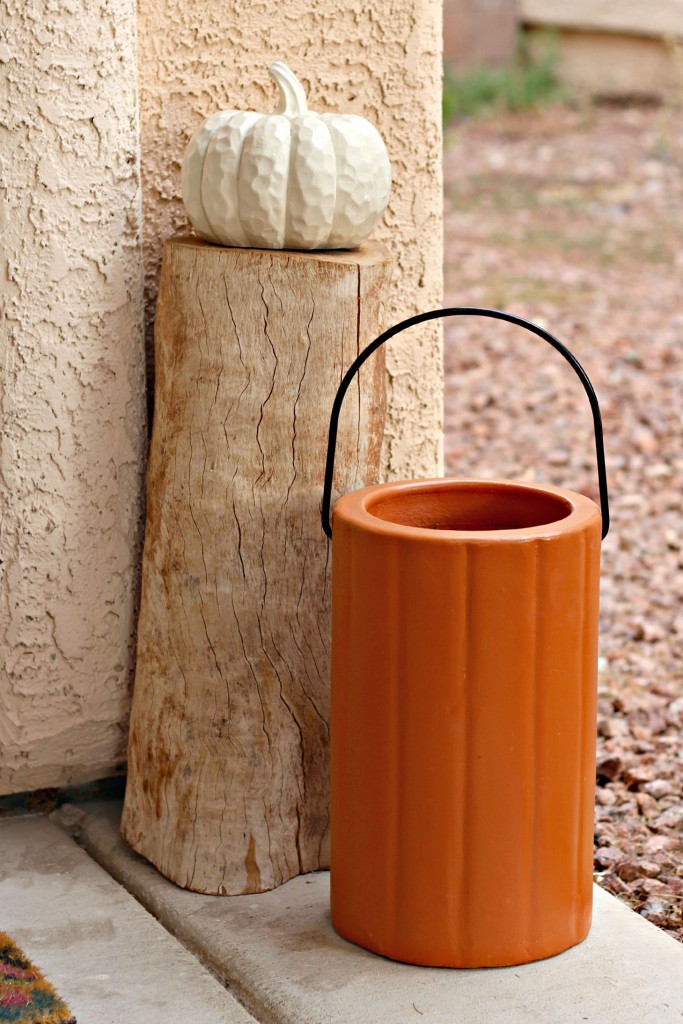 Front Porch pumpkins.1