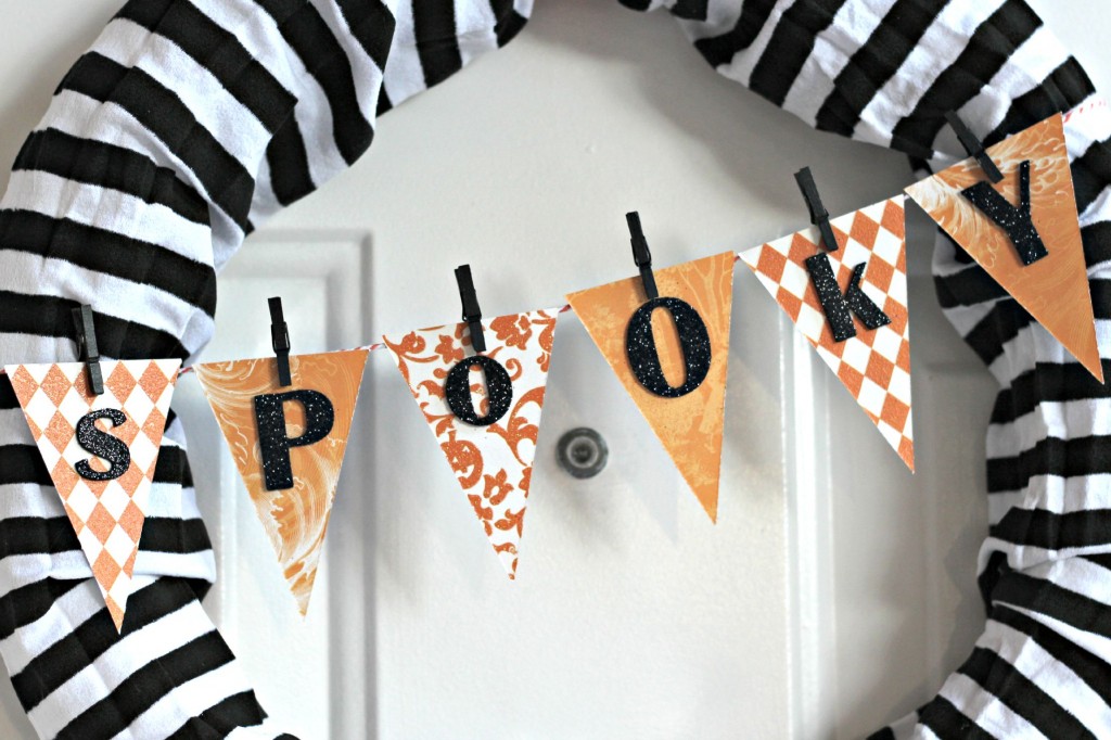 Spooky Spider Wreath Banner