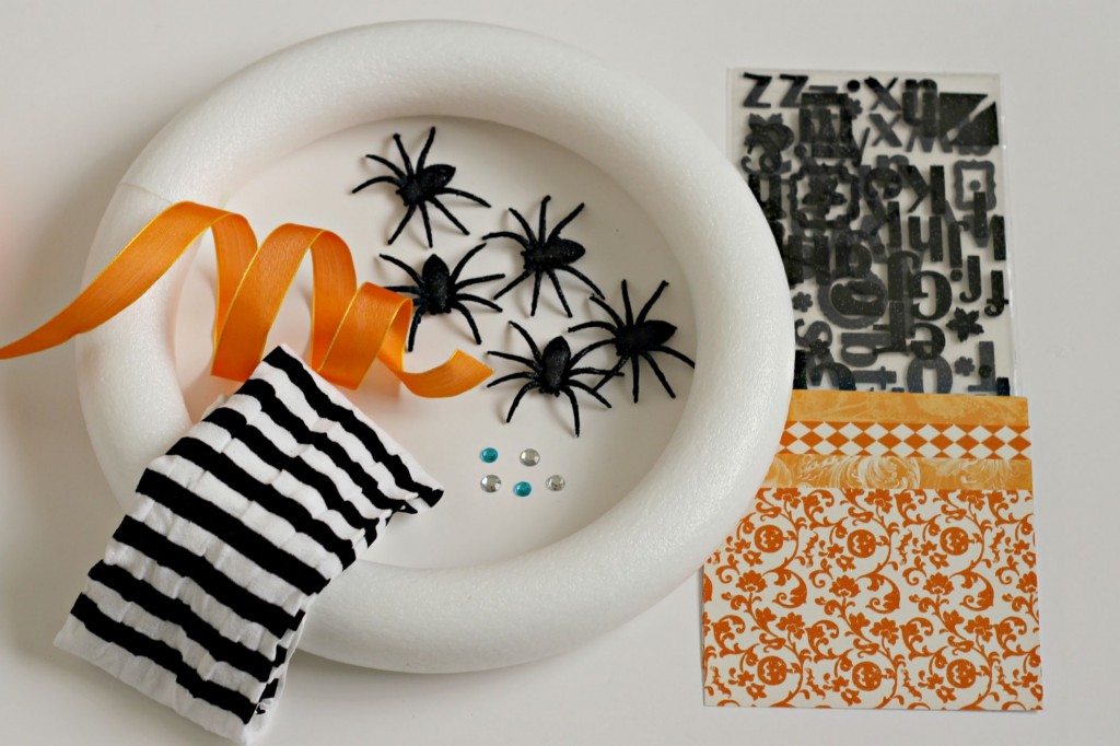 Spooky Spider Wreath supplies