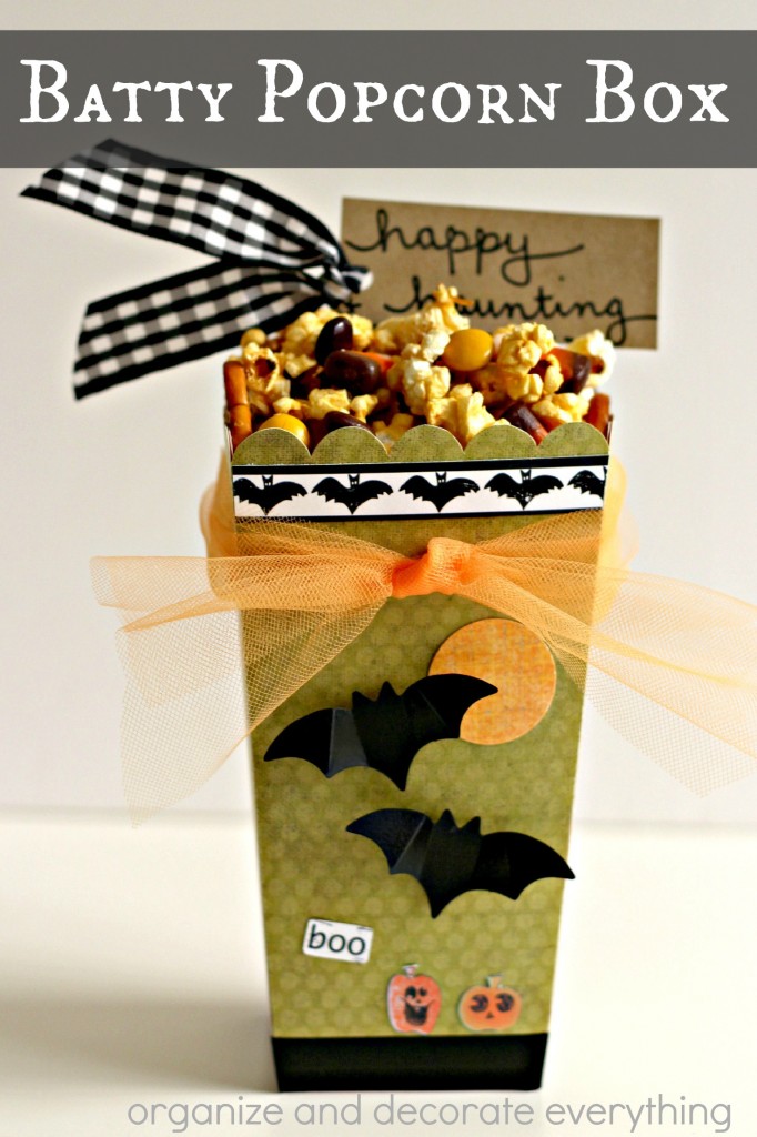 Batty Popcorn Box-This Batty Popcorn Box is perfect as a neighbor or friend gift or just to make popcorn eating even better