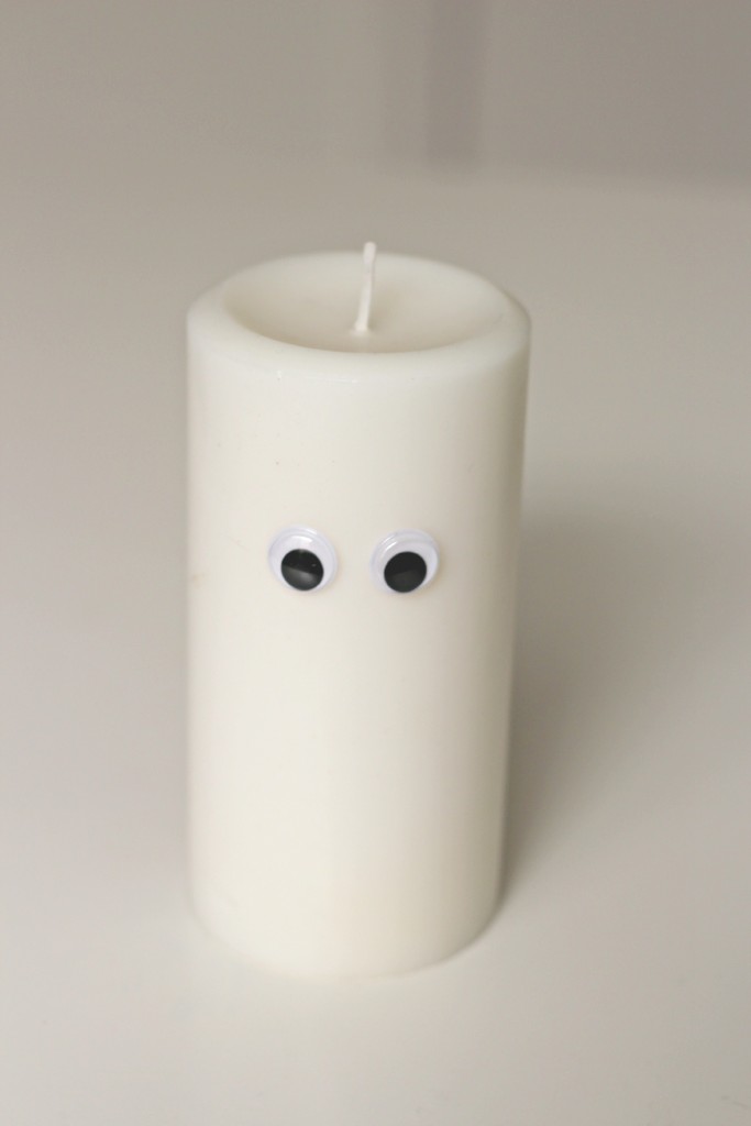 googly eye candle