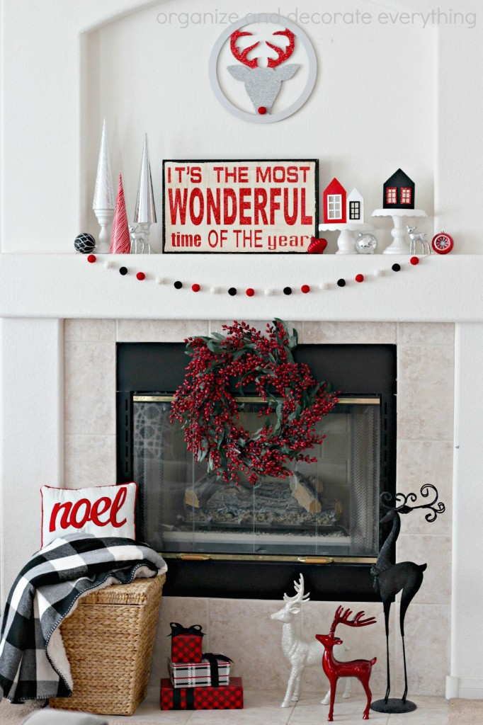 Red and Black Christmas Wonder Mantel