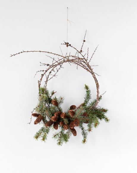 Wreath Pine and Berries