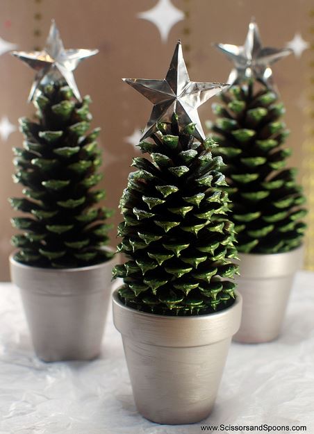 pinecone christmas trees