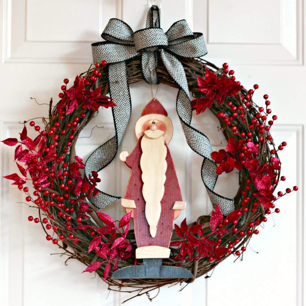 2015 Christmas Porch Santa Wreath