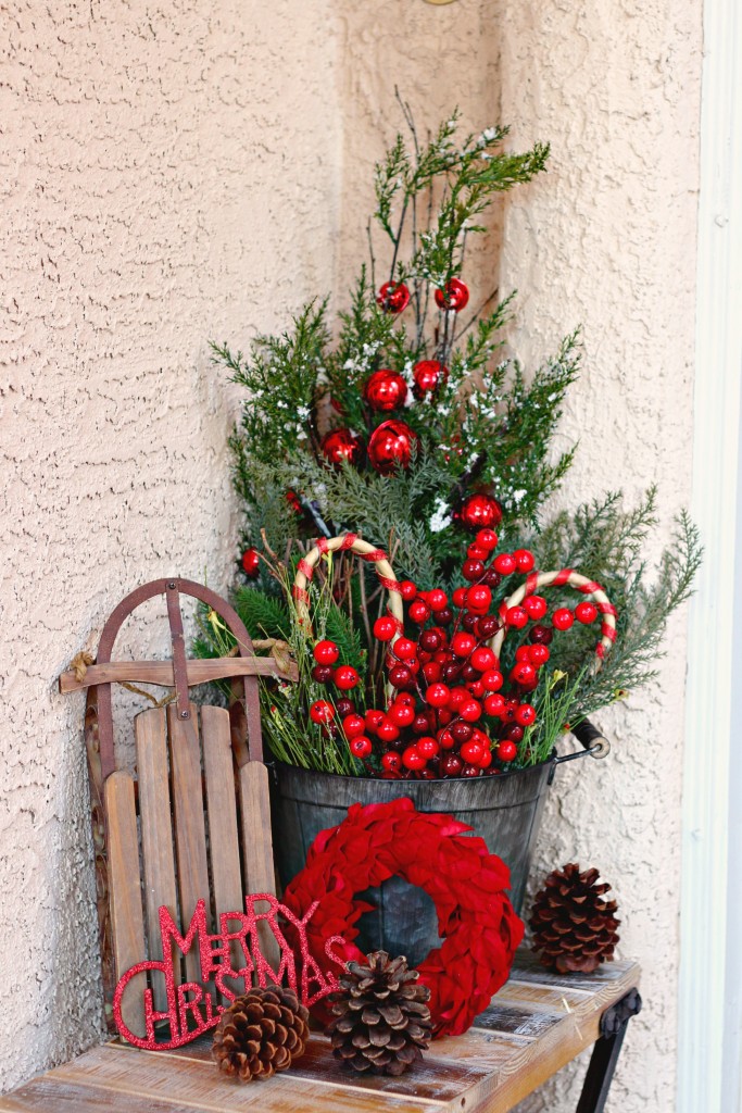 2015 Christmas Porch bucket and greenery