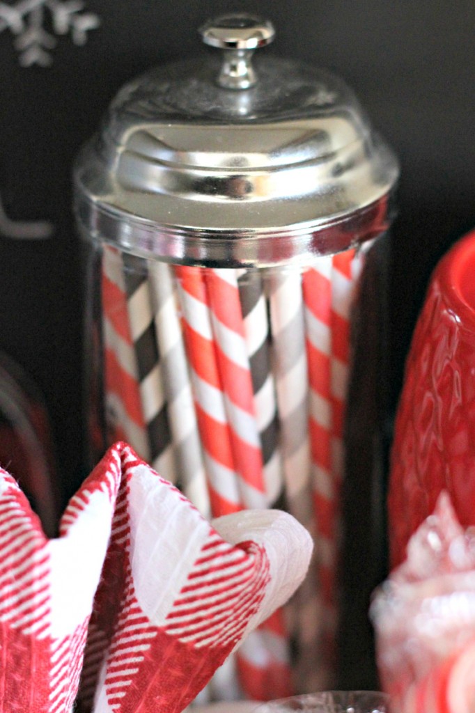 Make an Everyday Hot Cocoa Bar - Organize and Decorate Everything