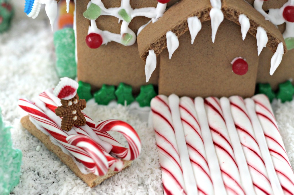 Gingerbread House peppermint sled