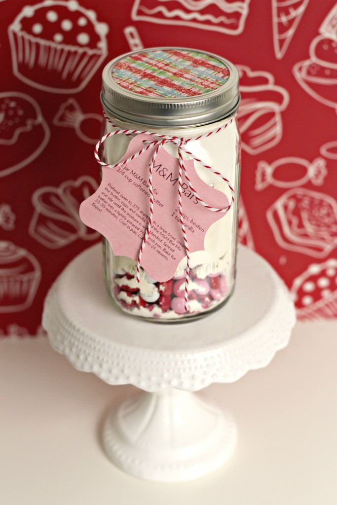M&M Cookie Bar in a Jar with Gift Tag