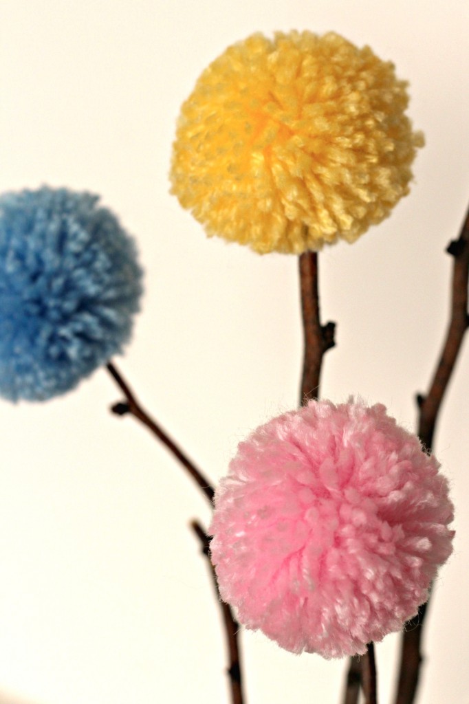 Pom Pom Flowers detail