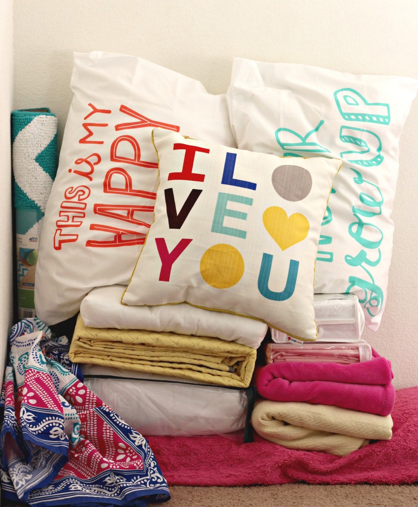 Dorm Room Essentials - Organize and Decorate Everything