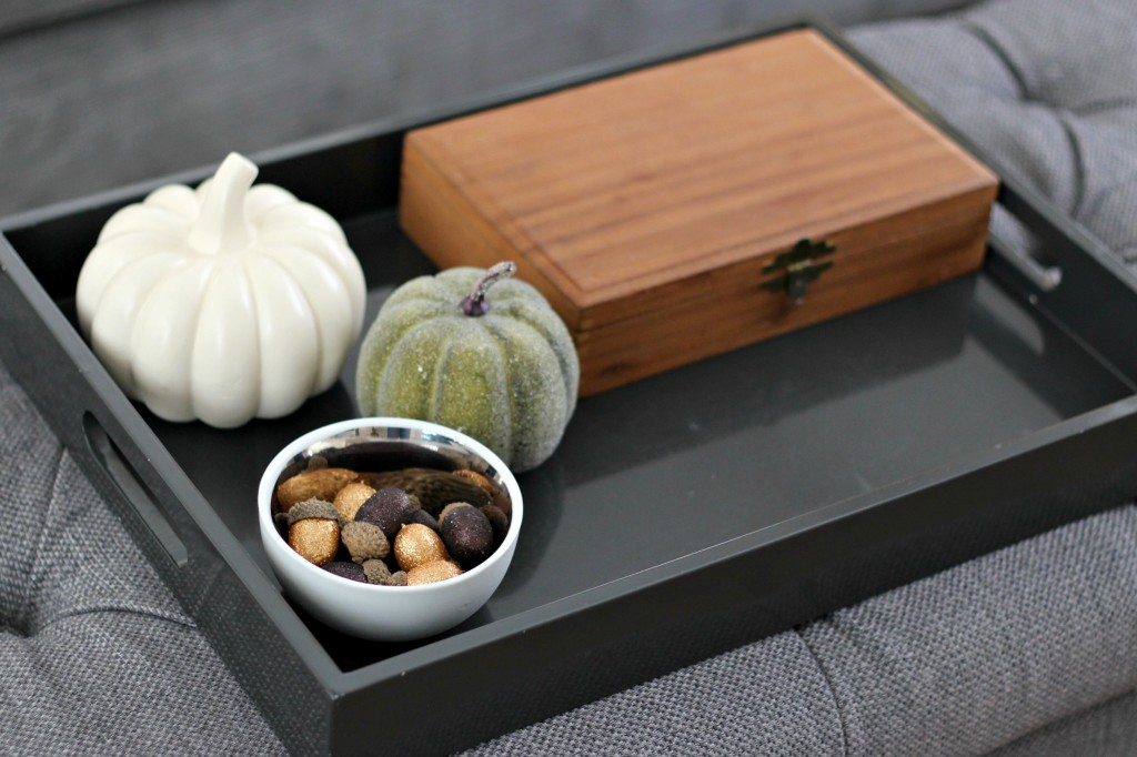 fall-home-tour-2016-family-room-tray