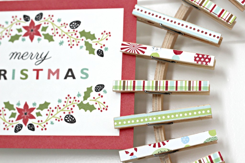 christmas-card-wreath-cards-on-it