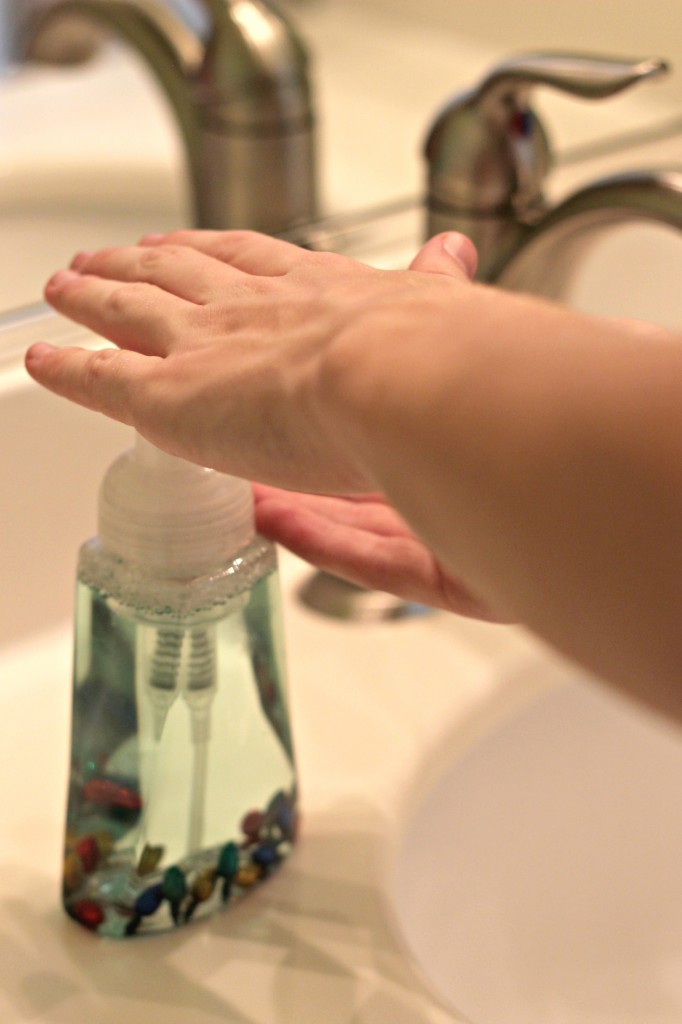christmas-hand-soap-by-sink