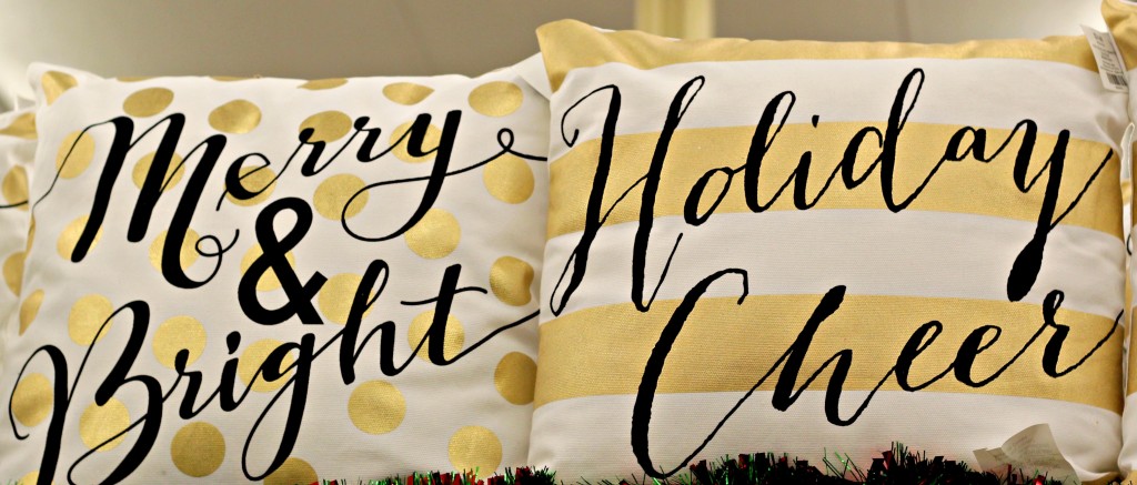 glam-christmas-gold-and-white-pillows