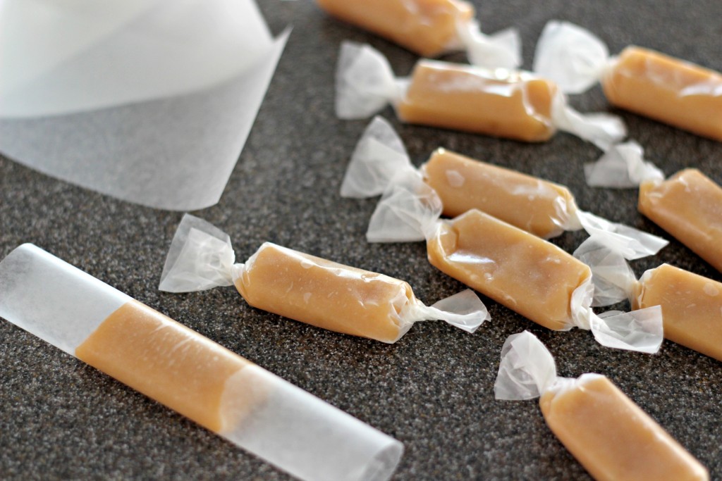 homemade-caramels-in-wax-paper