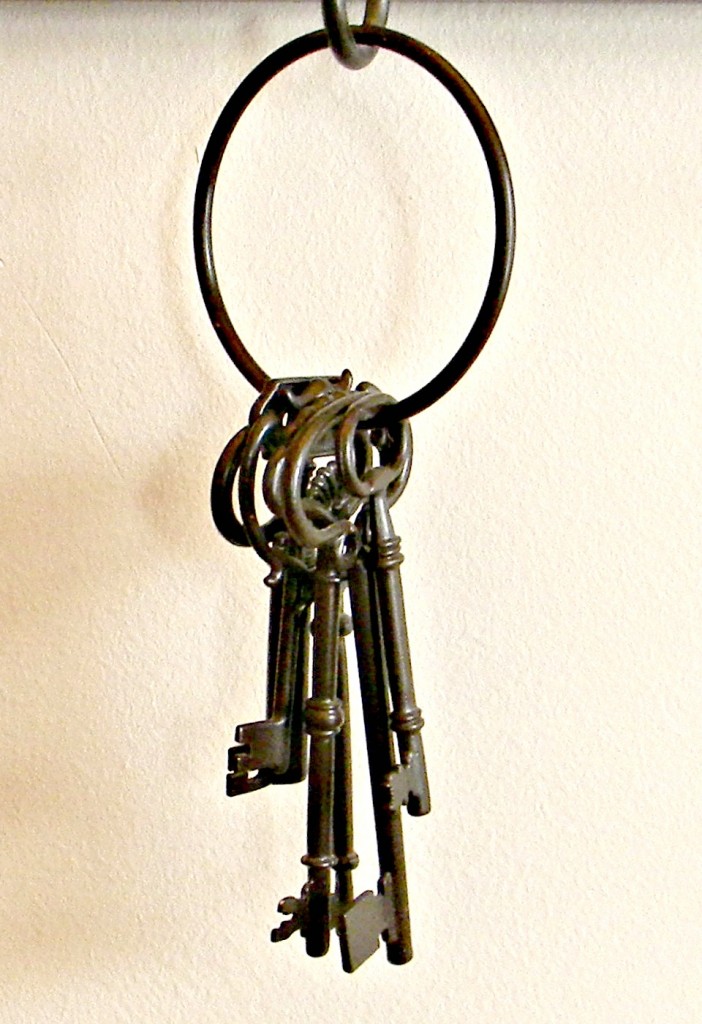 santa-key-old-keys