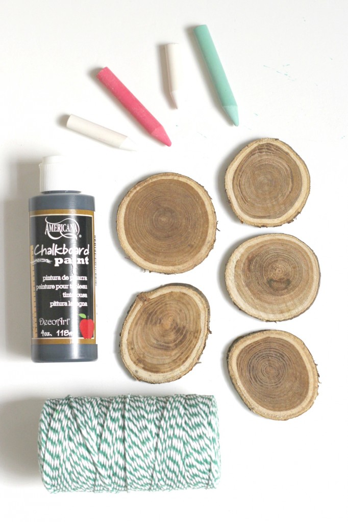 wood-slice-chalkboard-ornaments-supplies