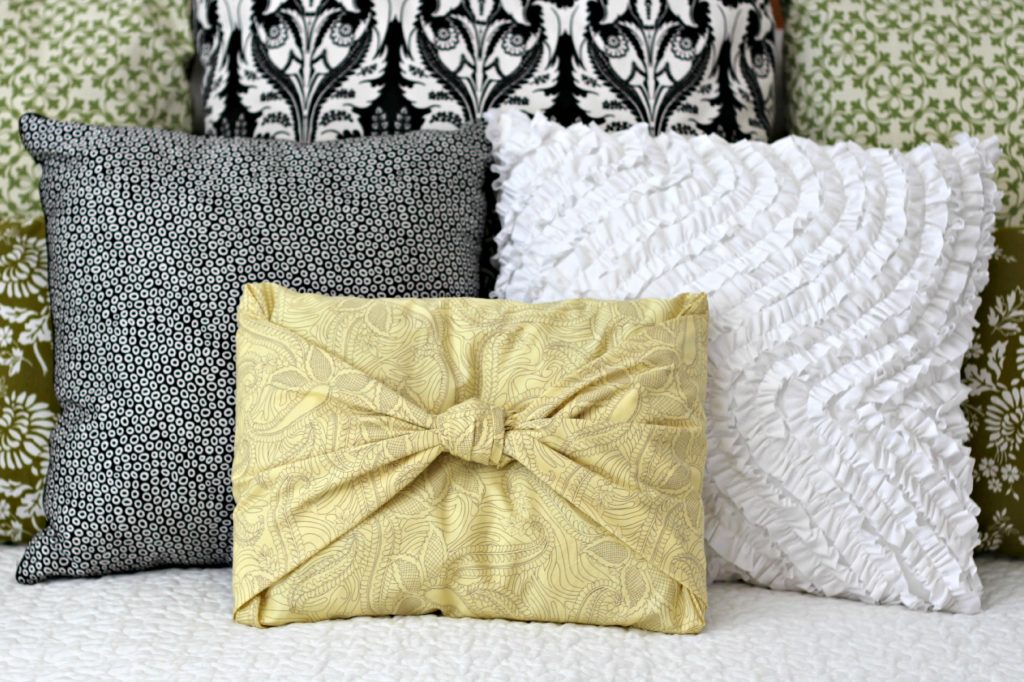 Easiest No Sew Pillow Cover bedroom