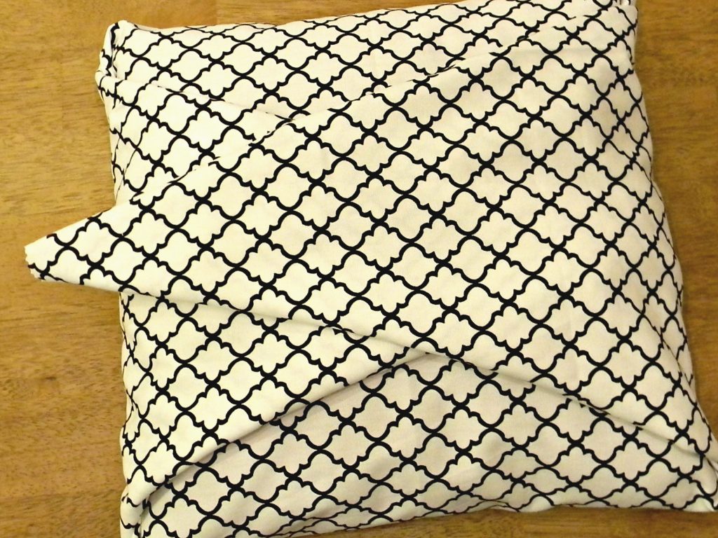 The Easiest Pillow Cover Ever - Organize and Decorate Everything