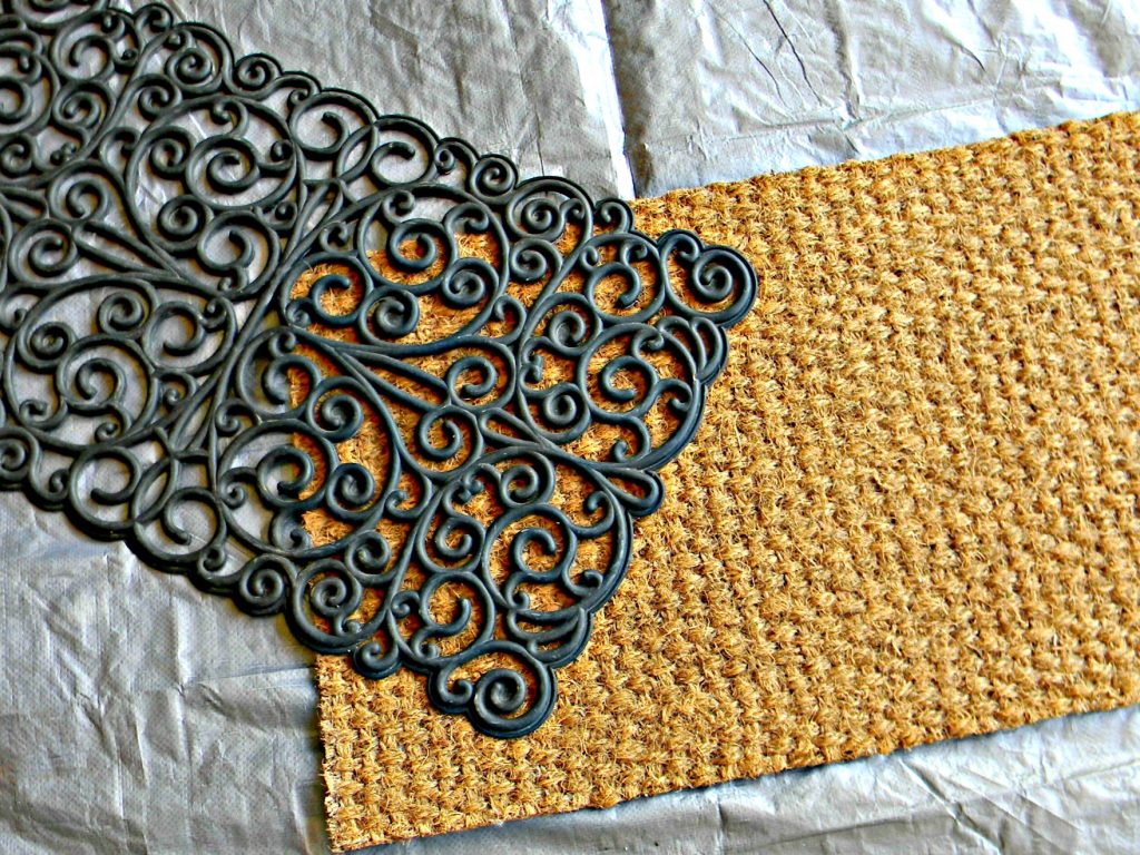 Spray Painted Door Mats - Organize and Decorate Everything