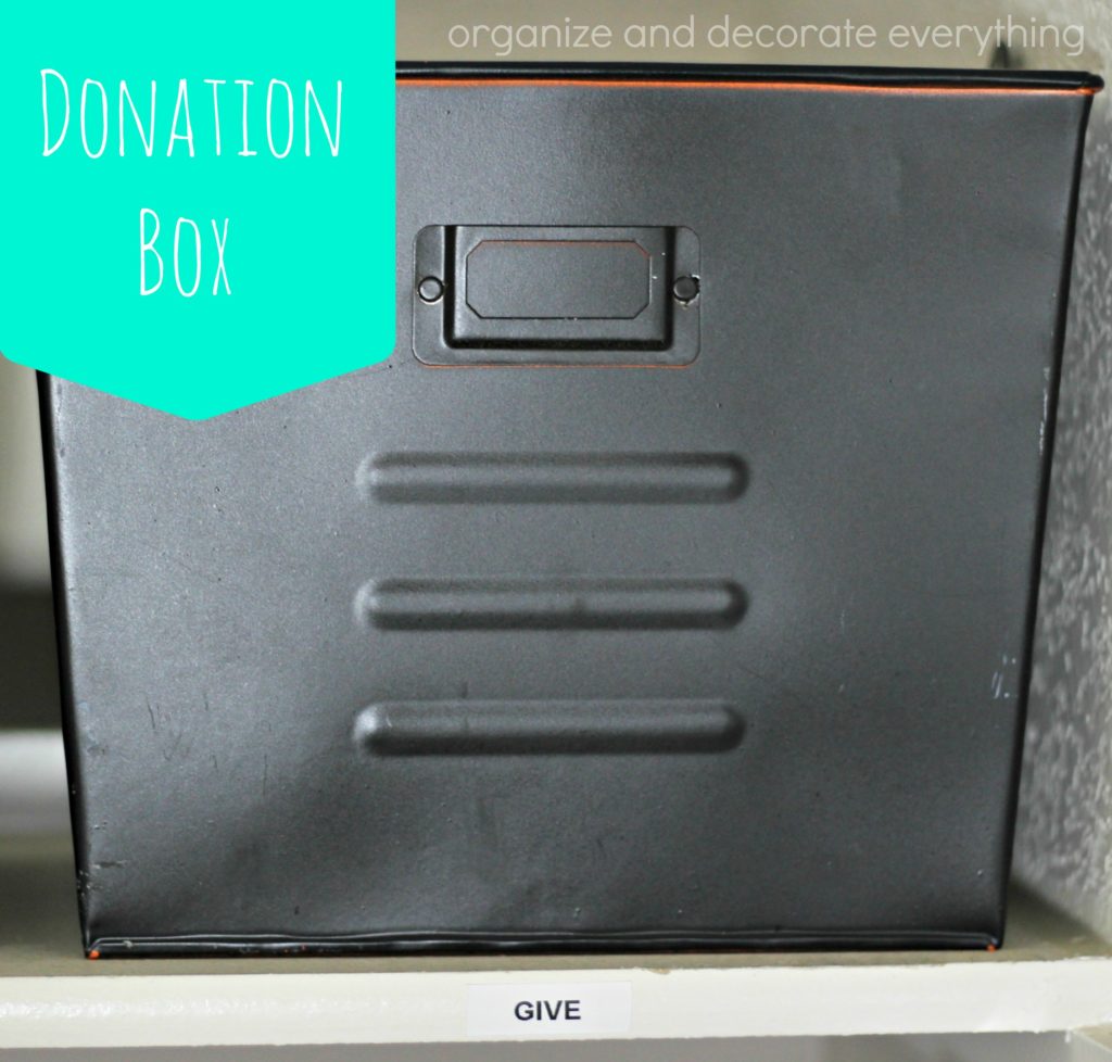 donation box 15 minute organizing