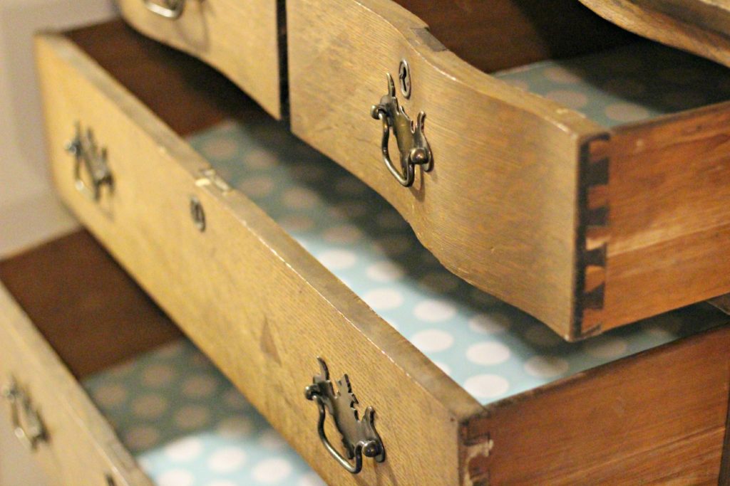 Dresser Drawer Organizing ideas