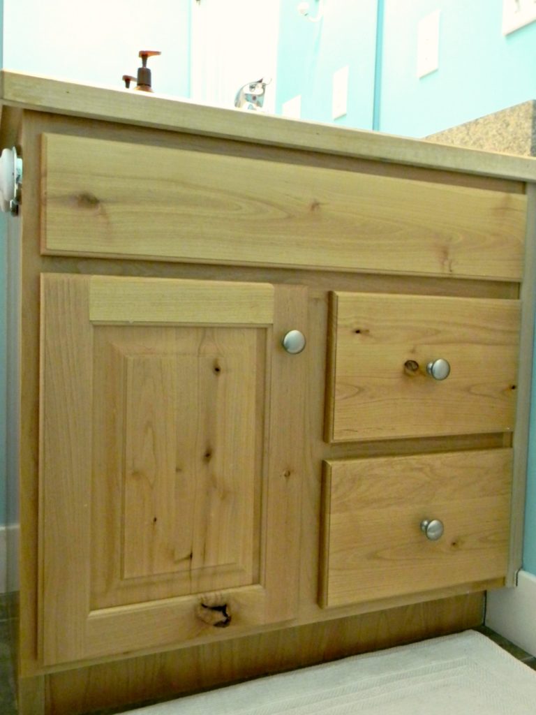 bathroom drawers organizing