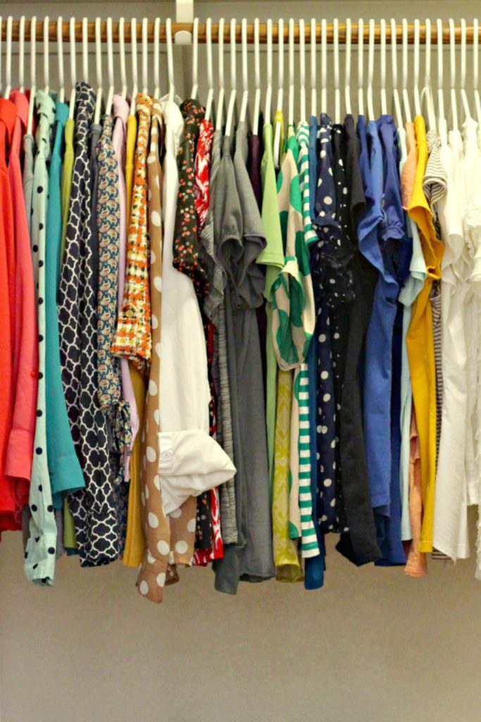 31 Days of 15 Minute Organizing - Day 3: Hanging Clothes - Organize and  Decorate Everything