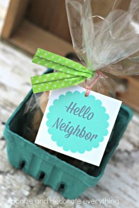 Neighbor Gift Ideas with Printable Tags - Organize and Decorate Everything