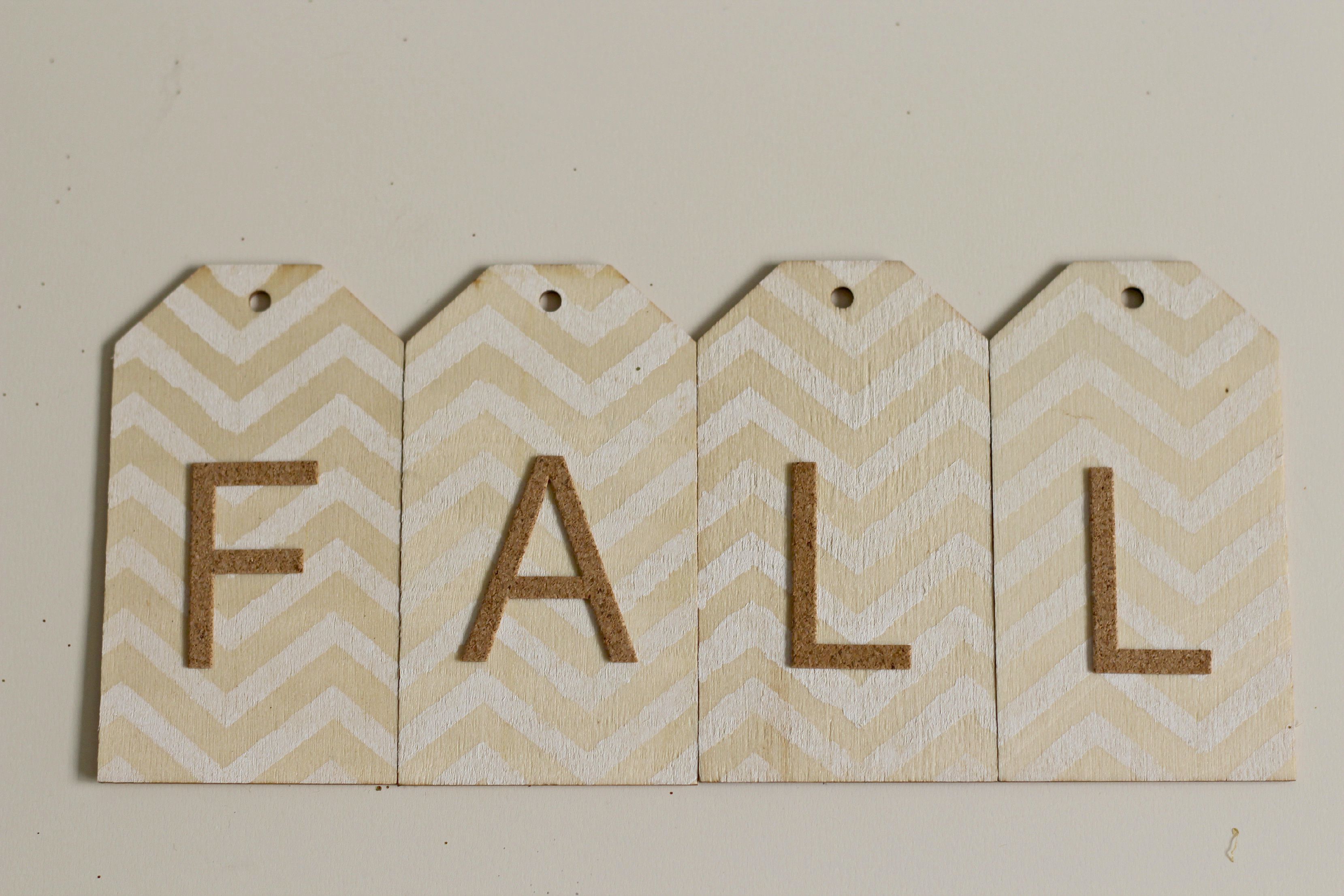Fall Wreath Fall tags - Organize and Decorate Everything