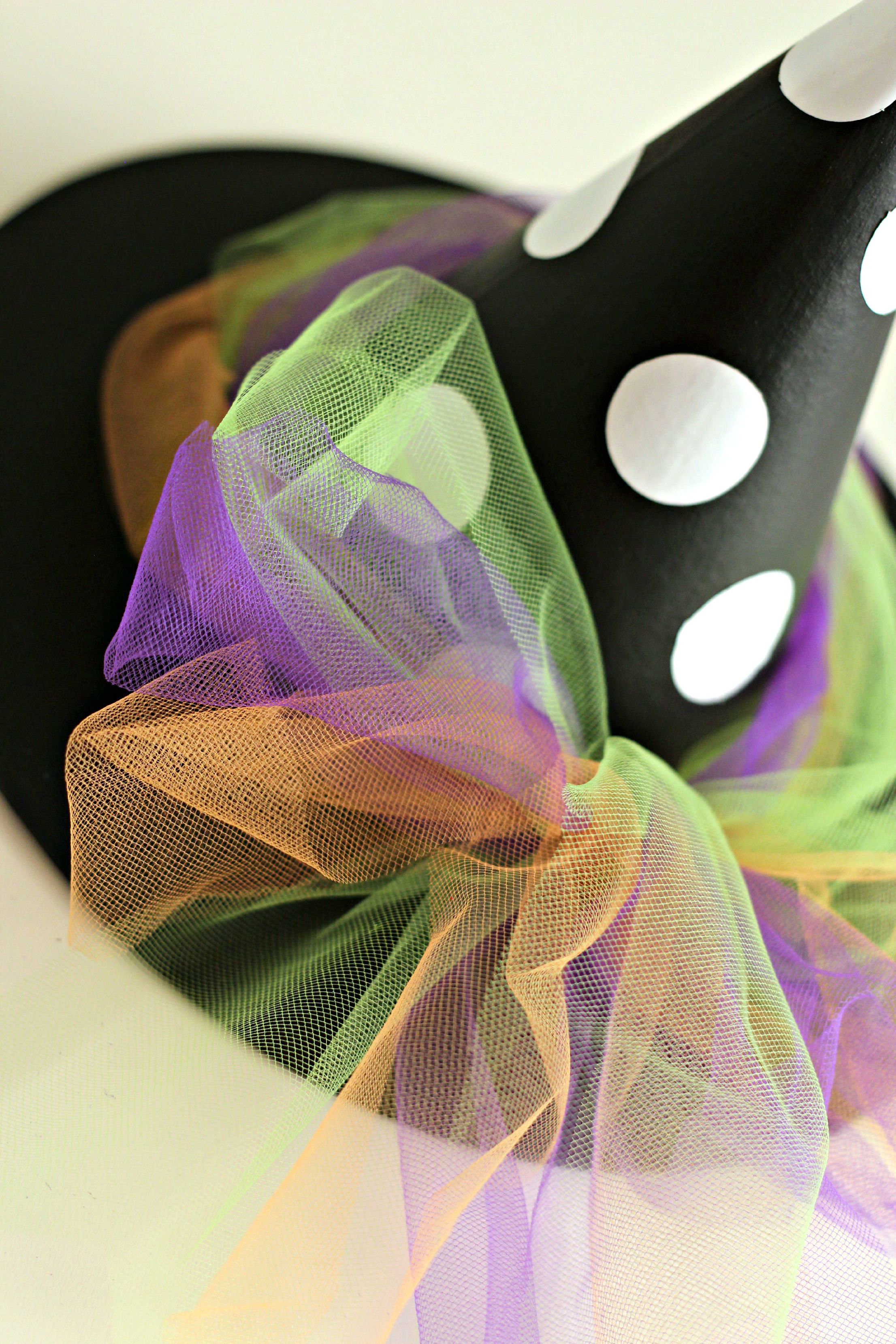 Halloween Witches Hat tulle ribbon Organize and Decorate Everything