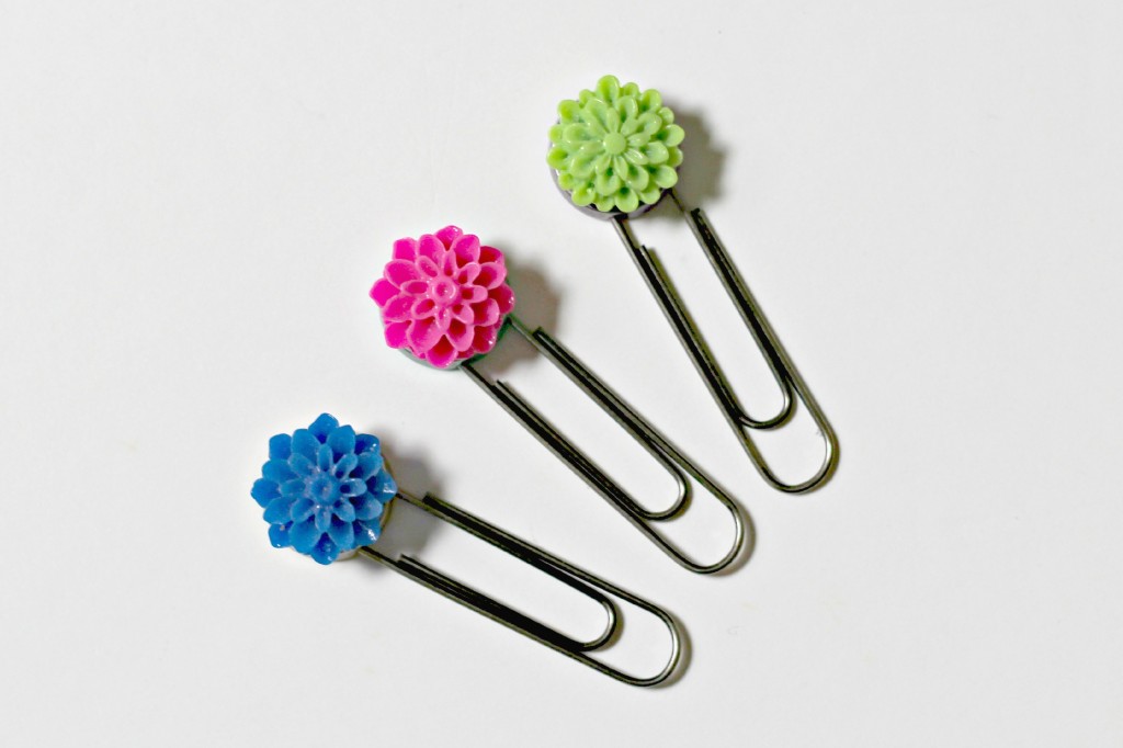 Decorative Paper Clips Organize and Decorate Everything