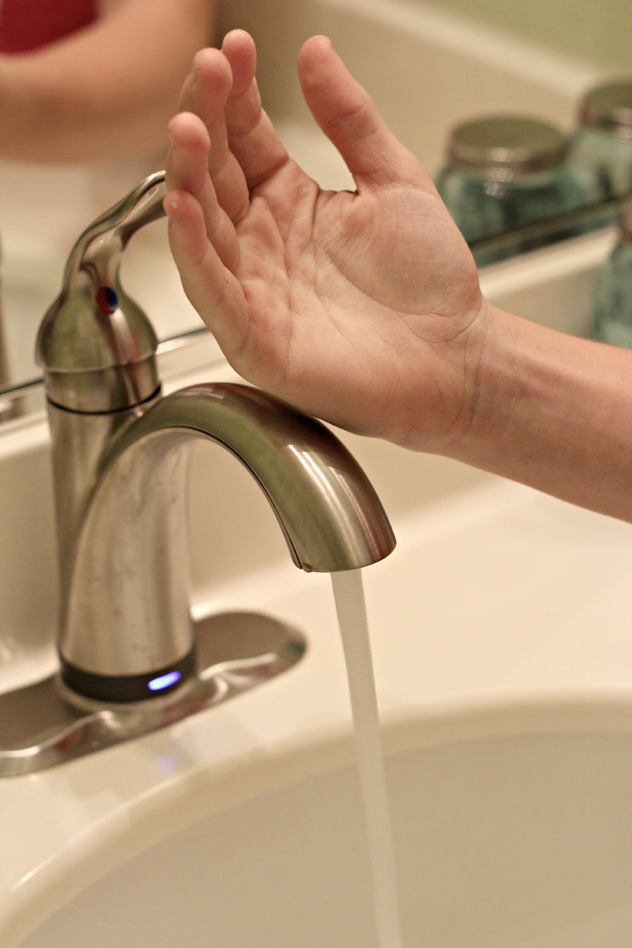 DIY Wood GLitter Ornaments .16 Organize and Decorate Everything