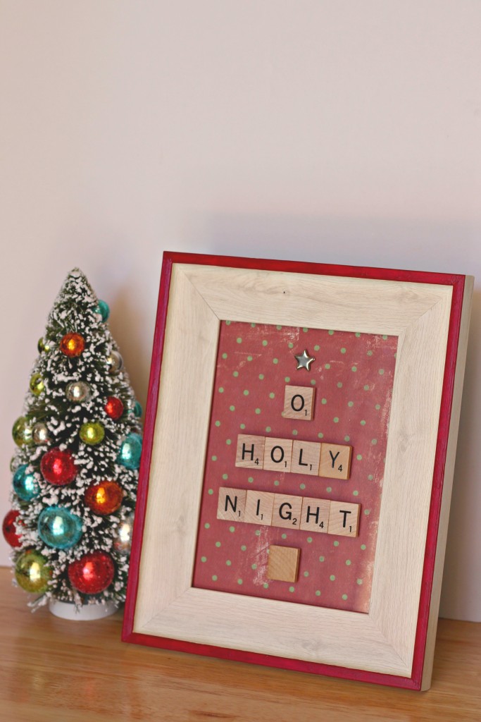 scrabble-tile-christmas-tree-o-holy-night