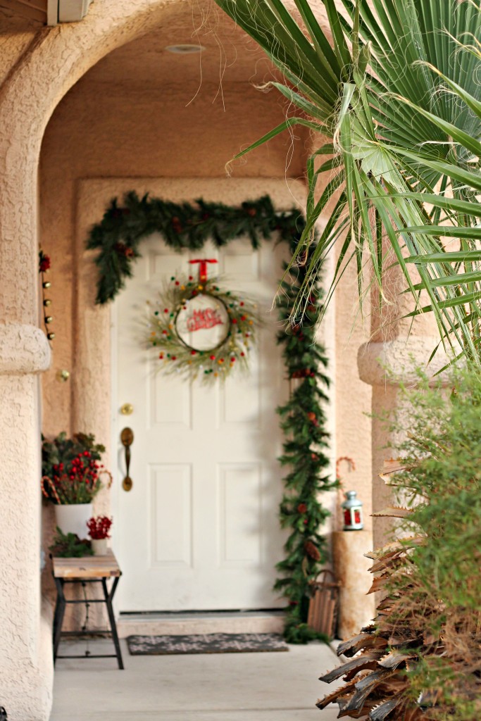 welcome-christmas-front-porch-decorations